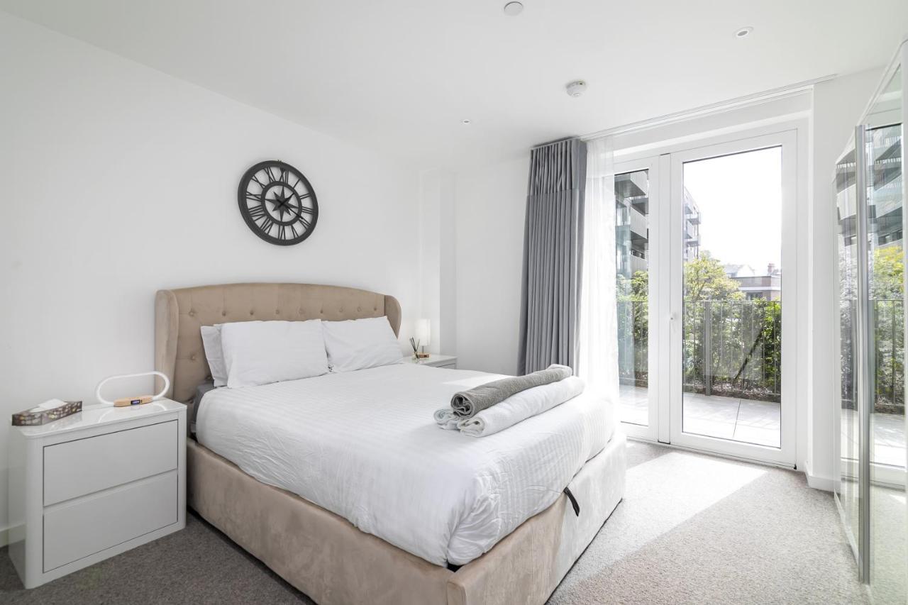Luxury Spacious Flat With Communal Gardens And Parking London Eksteriør bilde